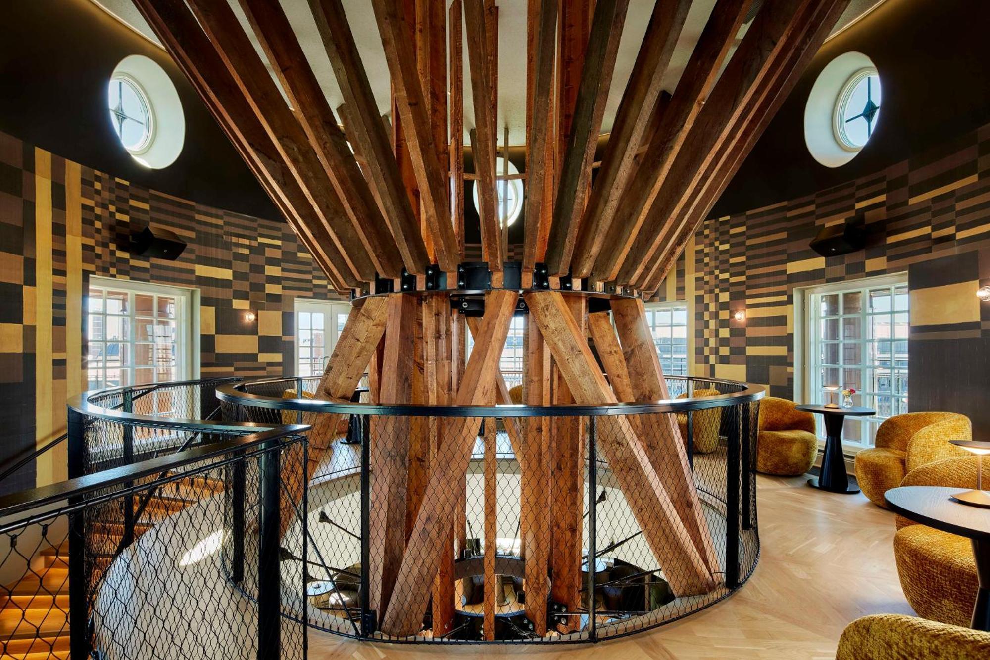 Nh Collection Helsinki Grand Hansa Exterior foto The interior of the Starbucks Reserve Roastery in Seattle
